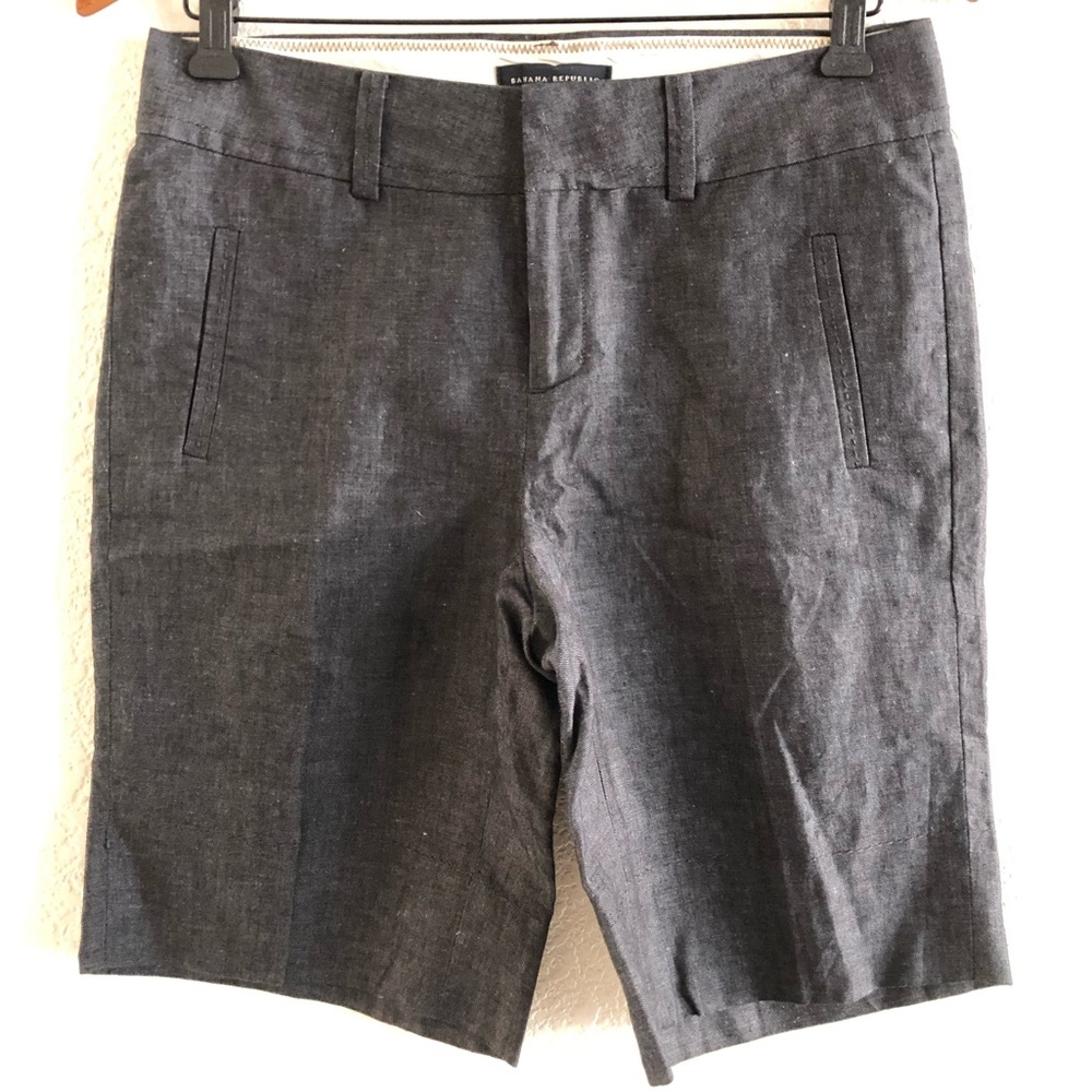 NWT Banana Republic Bermuda Shorts in Grey